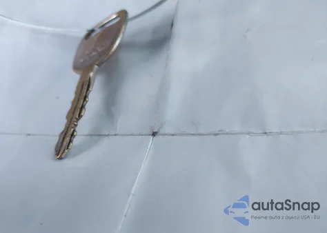 2002 Chevrolet Silverado 1500 Ls из США, поврежденный, VIN 2GCEC19T221179732